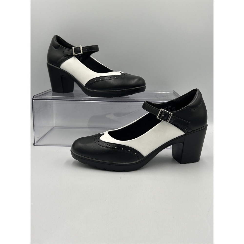 Dream Pairs Mary Jane Size 6.5 Black White Wingtip Spectator Retro Classic